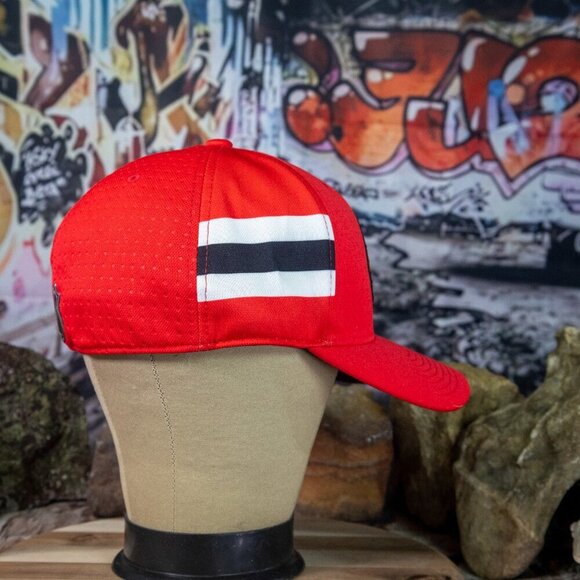 Adidas Chicago Blackhawks Hat Fitted XL-XXL 100% Polyester embroidered very good - Picture 7 of 13